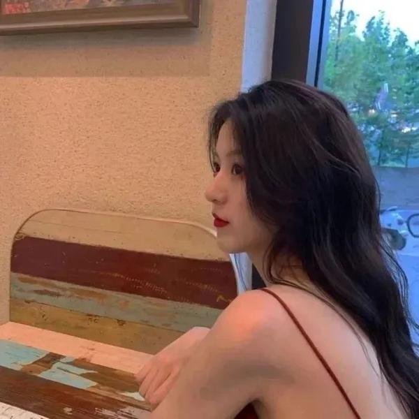 莫滕船长与蜘蛛女王